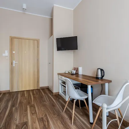 Functional And Comfortable Very Berry In By Renters Lejlighed *