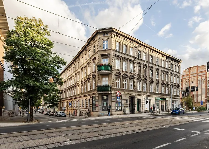 Functional And Comfortable Very Berry In By Renters *