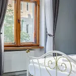 Functional And Comfortable Very Berry In By Renters Appartamento