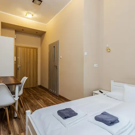 Apartment Functional And Comfortable Very Berry In By Renters
