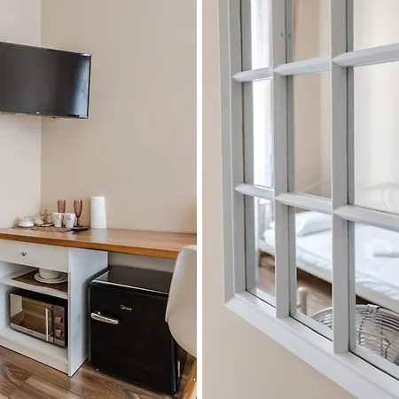 Lägenhet Functional And Comfortable Very Berry In By Renters Poznań