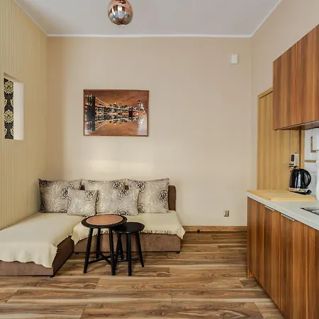 Functional And Comfortable Very Berry In By Renters Apartment Poznan
