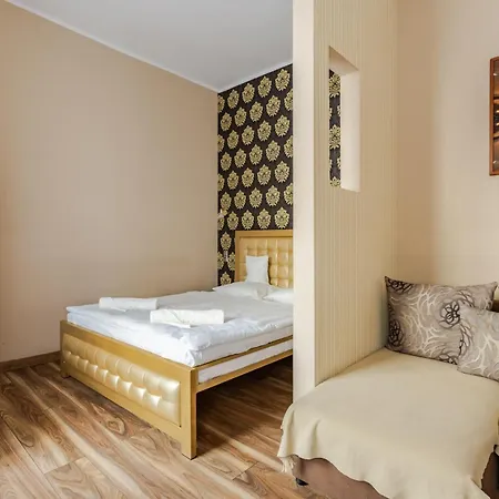 Apartment Functional And Comfortable Very Berry In By Renters *