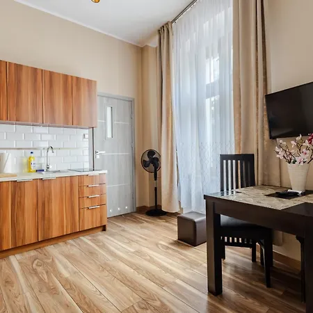 Functional And Comfortable Very Berry In By Renters *