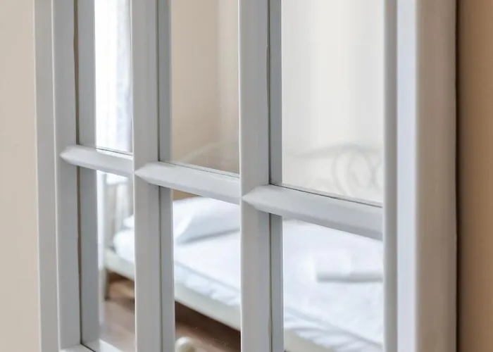 Functional And Comfortable Very Berry In By Renters